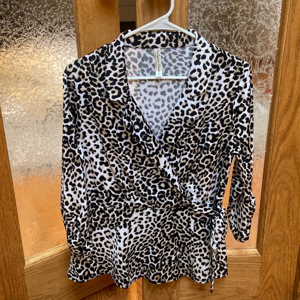 Leopard/ cheetah top
